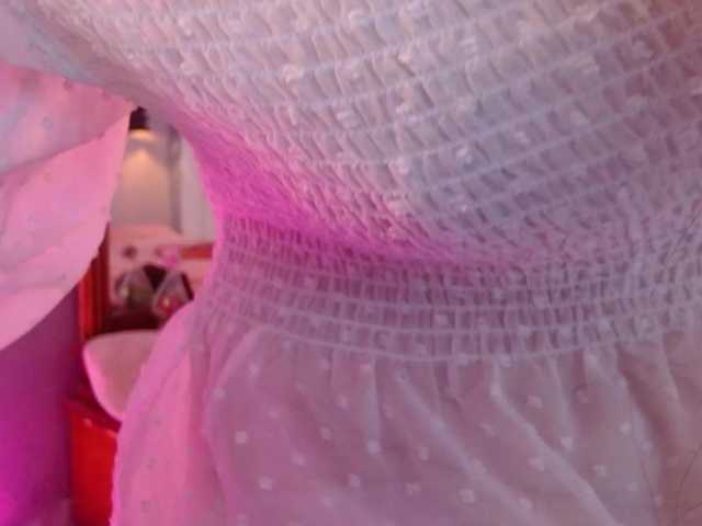 Емитувани слики од екранот VenusGinger