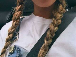 Еротски видео разговор Vicsi30