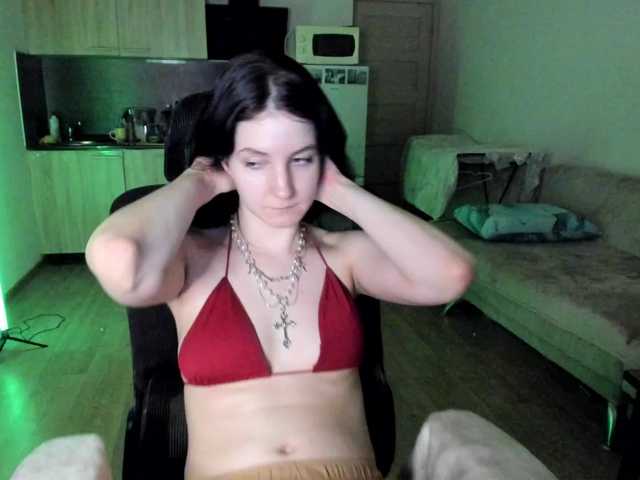 Емитувани слики од екранот Victoria_Winters