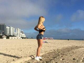 Еротски видео разговор Victoriiaaa