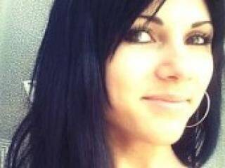 Еротски видео разговор vikaakiv69