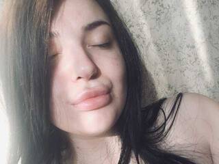 Еротски видео разговор VikkiMommy