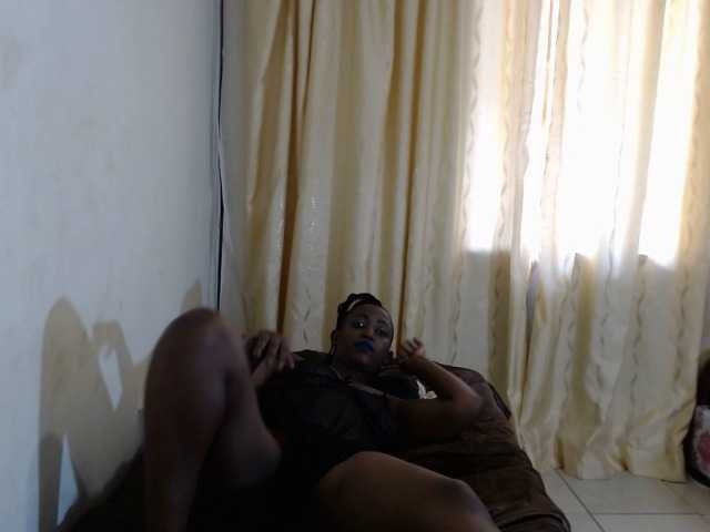 Емитувани слики од екранот Vikky70