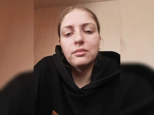 Емитувани слики од екранот Viktoria-play