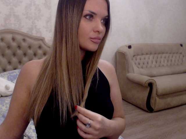 Емитувани слики од екранот Viktoriiyyaaa