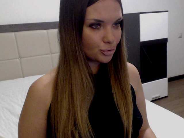 Емитувани слики од екранот Viktoriiyyaaa