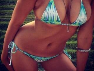 Еротски видео разговор Wiikysya99