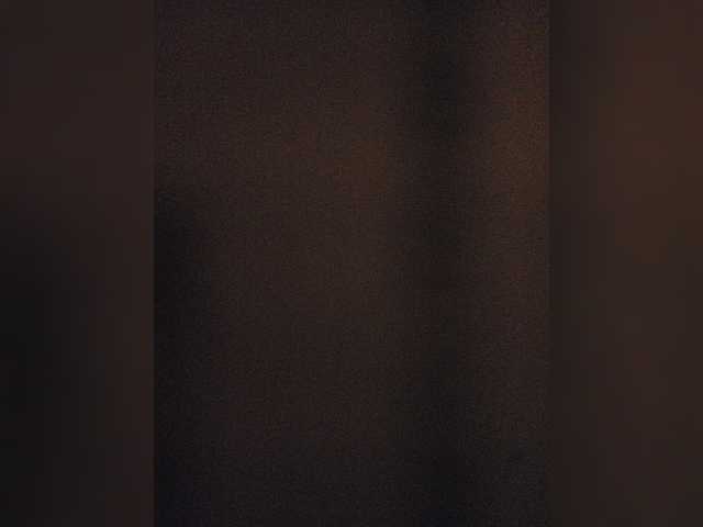 Емитувани слики од екранот Viol77com