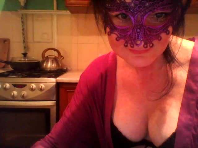 Емитувани слики од екранот Viola357