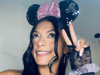 Еротски видео разговор VioletAss