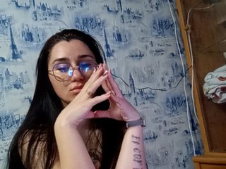 Еротски видео разговор ViolettaKissMe