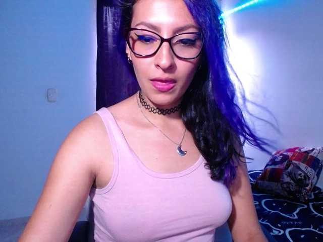 Фотографии violettmoon ⏵ Tip 1-14 2 sec (Low vibrations) ⏵ Tip 15-99 : 5 sec (Low vibrations) ⏵ TTip 100-299 : 10 sec (Medium vibrations) ⏵ Tip 300-499 : 30 sec (High vibrations) ⏵ Tip 500+ 60 sec (High vibrations) EARTHWAKE 111