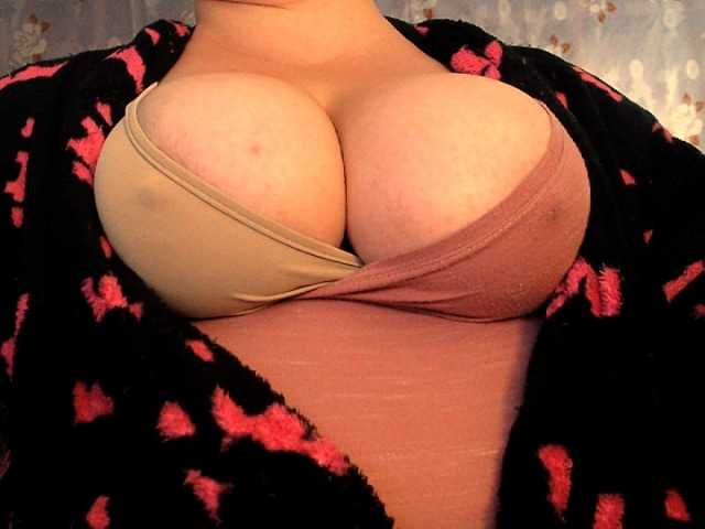 Емитувани слики од екранот VIPLLLaraVIP