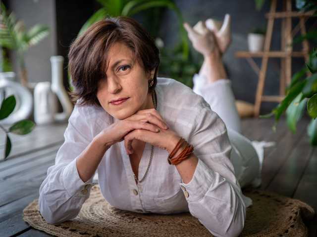 Фотографија на профилот Vivian-Violet