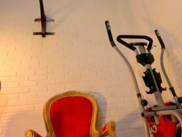 Емитувани слики од екранот vivianehottT