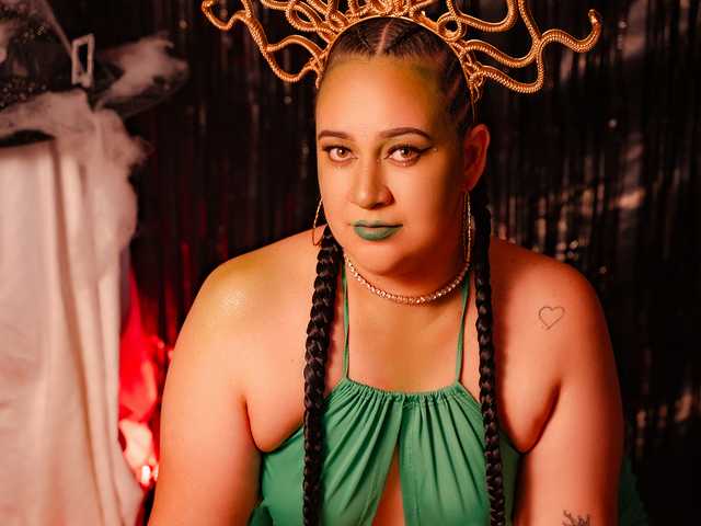 Фотографија на профилот VivianneHart