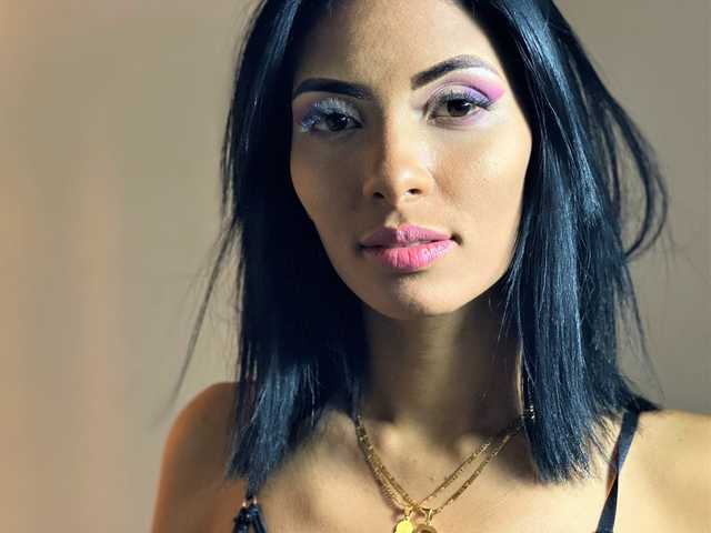Фотографија на профилот wet-samantha