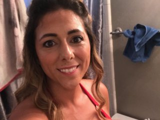 Фотографија на профилот WifeJen85