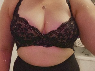 Еротски видео разговор WildFantasyCouple69