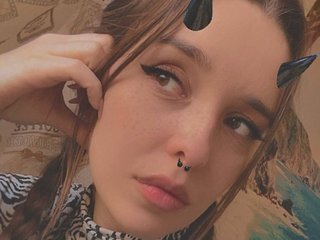 Еротски видео разговор WildKari