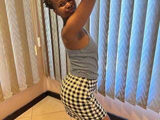 Еротски видео разговор Wildpetal2000