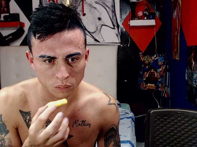 Емитувани слики од екранот without-limi