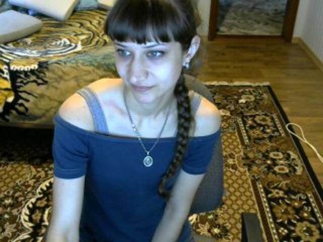 Емитувани слики од екранот wolffemina