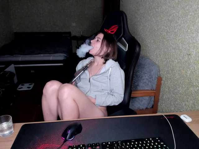 Емитувани слики од екранот WorldOfPink