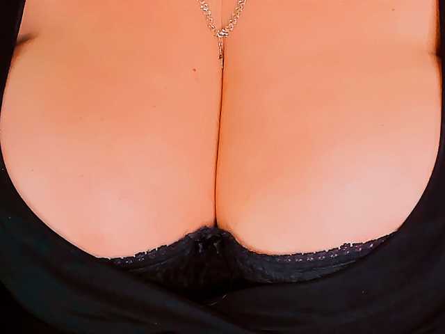 Фотографија на профилот XBIGTITSXX