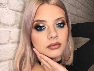 Еротски видео разговор Xenon-x