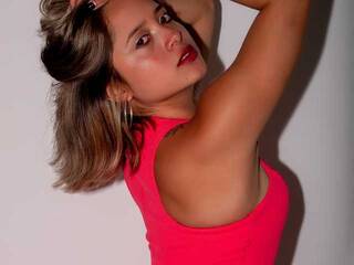 Еротски видео разговор xiarawixx