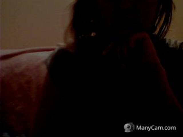 Емитувани слики од екранот XTaylaX