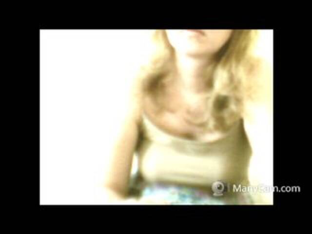 Емитувани слики од екранот XTaylaX