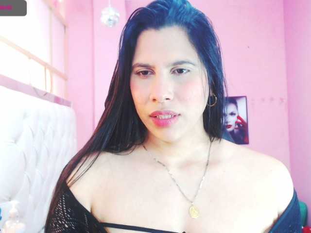 Емитувани слики од екранот xPrettyhellen