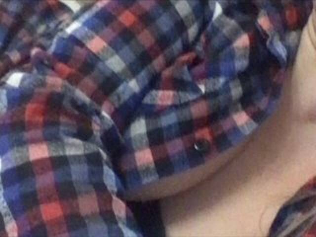 Емитувани слики од екранот _Kisuly_