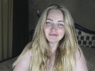 Емитувани слики од екранот xxkristinaxx