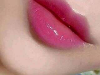 Еротски видео разговор xxYummyKiss