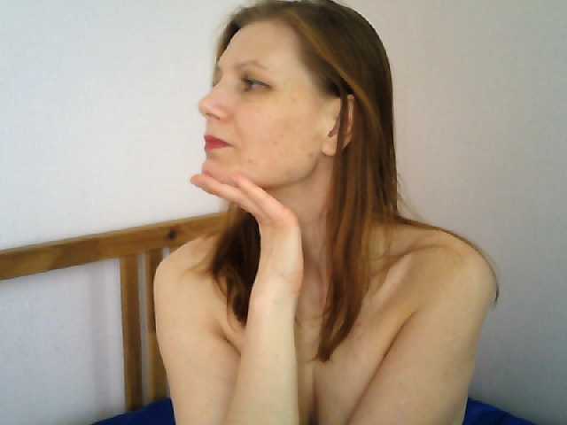 Емитувани слики од екранот YanaLakomka