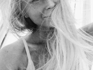 Еротски видео разговор yorani