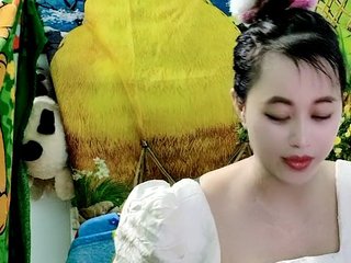 Еротски видео разговор Youngsee69