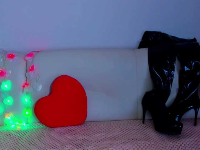 Емитувани слики од екранот YoungSheep