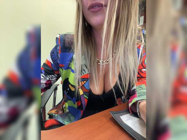 Емитувани слики од екранот Your-Kitty