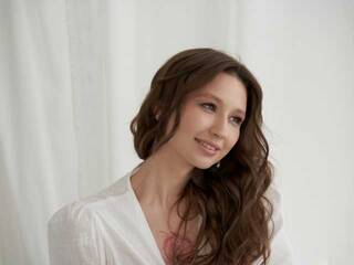 Еротски видео разговор YourLovelyStory