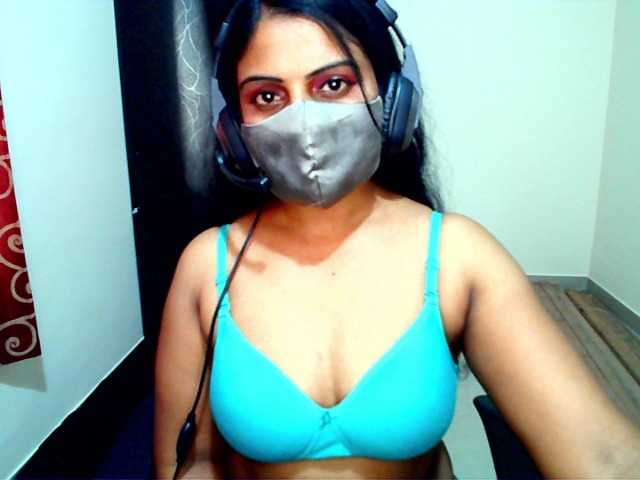 Фотографии yoursavitha5 my neighbour at home | Make me Squirt at Pvt | Today free show for all| Please support | lets party [none] [none] [none]