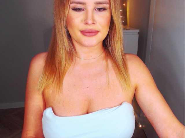 Емитувани слики од екранот GreatBoobella