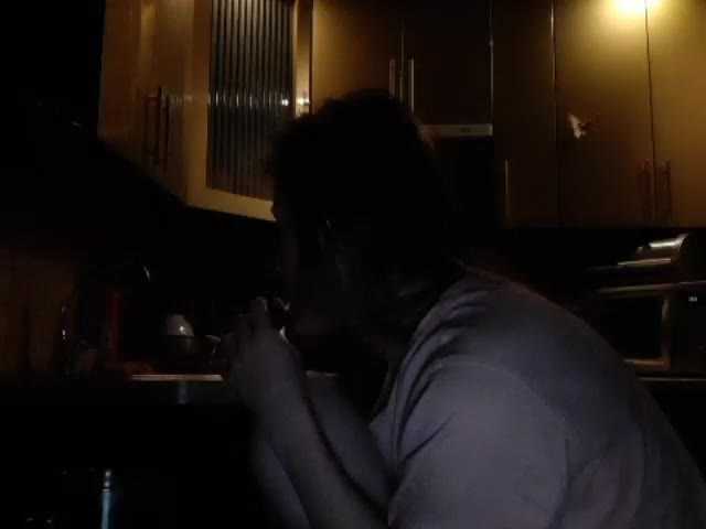 Емитувани слики од екранот Yranema