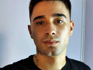 Еротски видео разговор zacksullivan