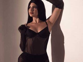 Еротски видео разговор ZaraMilan