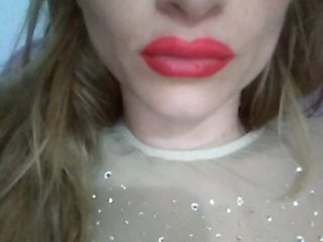 Емитувани слики од екранот zinabelweb