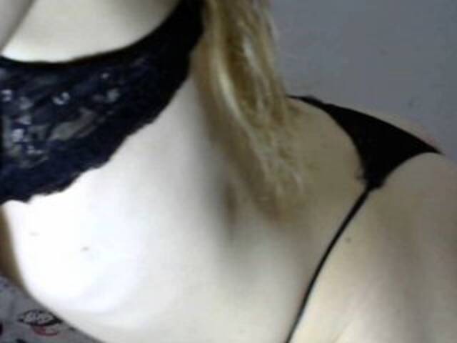 Емитувани слики од екранот zinabelweb